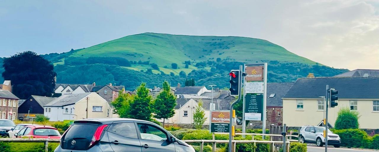 Willa Tanglewood House Abergavenny With Private Parking Zewnętrze zdjęcie